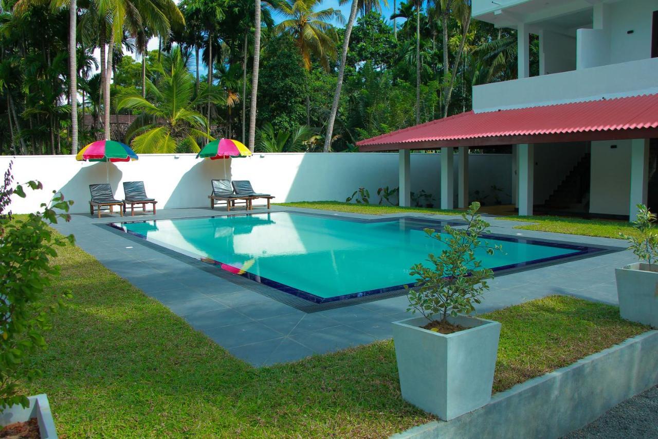 Sayu Garden Hotel Habaraduwa Exterior photo