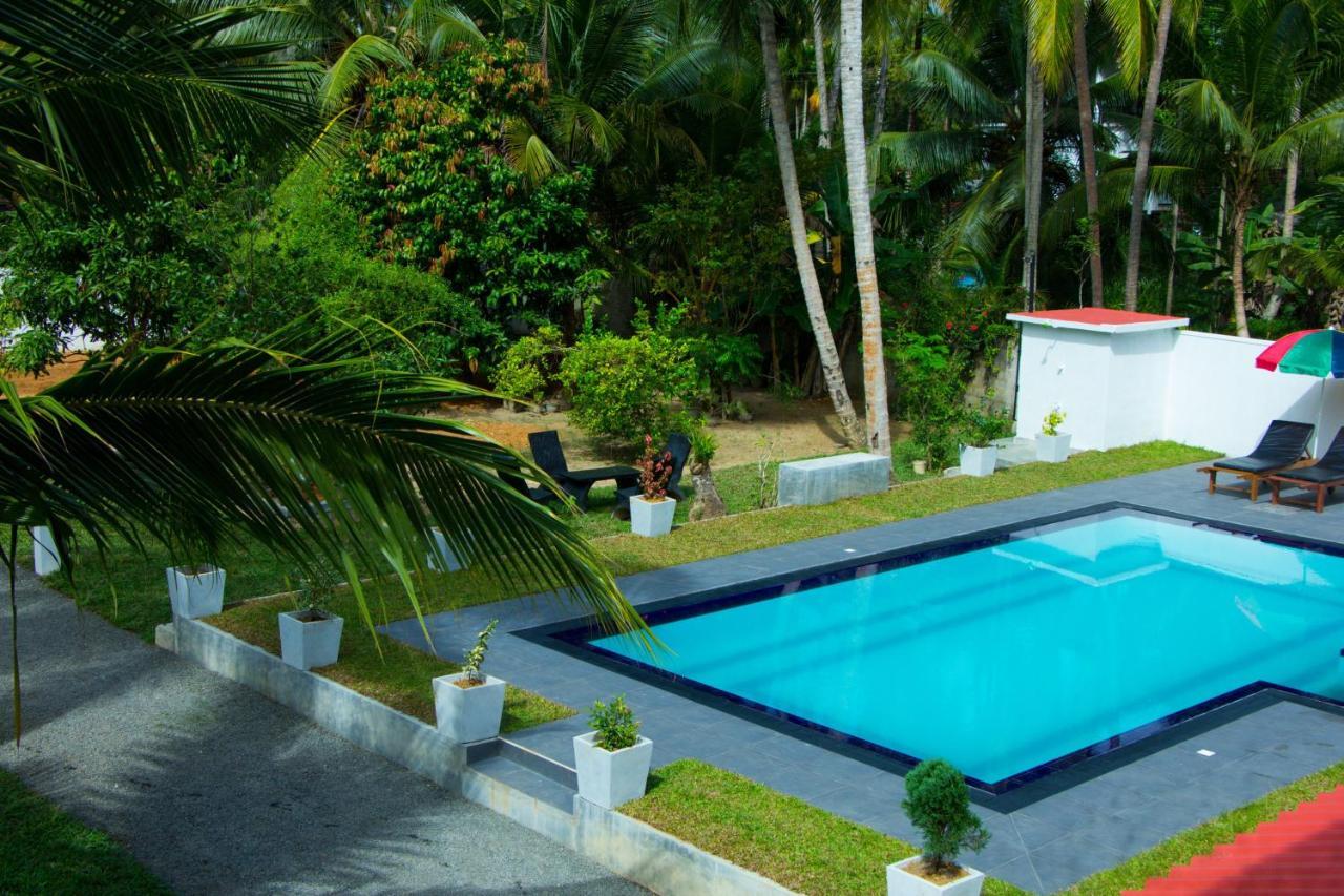 Sayu Garden Hotel Habaraduwa Exterior photo